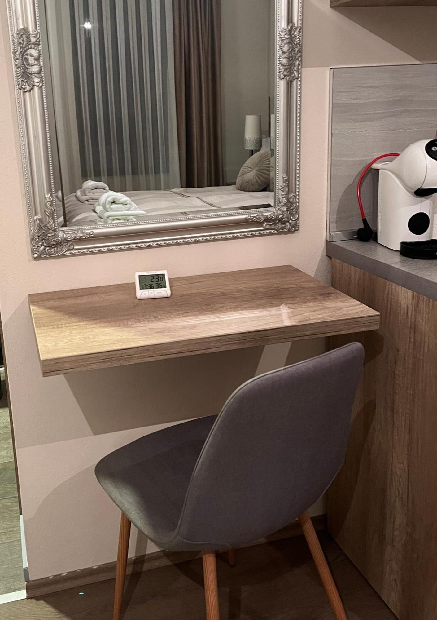 Apartmani Sova Novi Pazar Exteriör bild